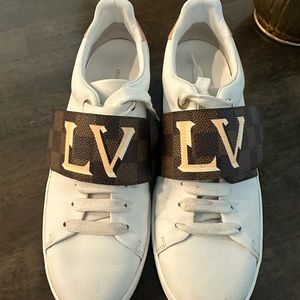 Louis Vuitton Sneakers